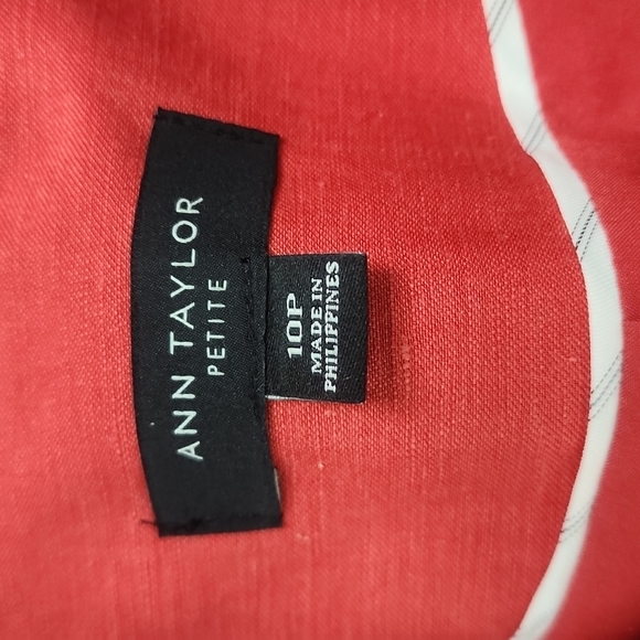 ~Ann Taylor~ Women's Blazer - Picture 2 of 7